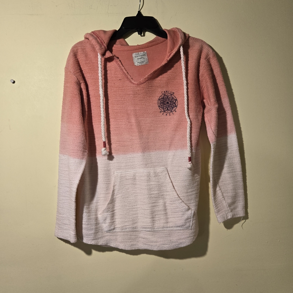Gradient Pink Women's Hoodie with Front Pocket